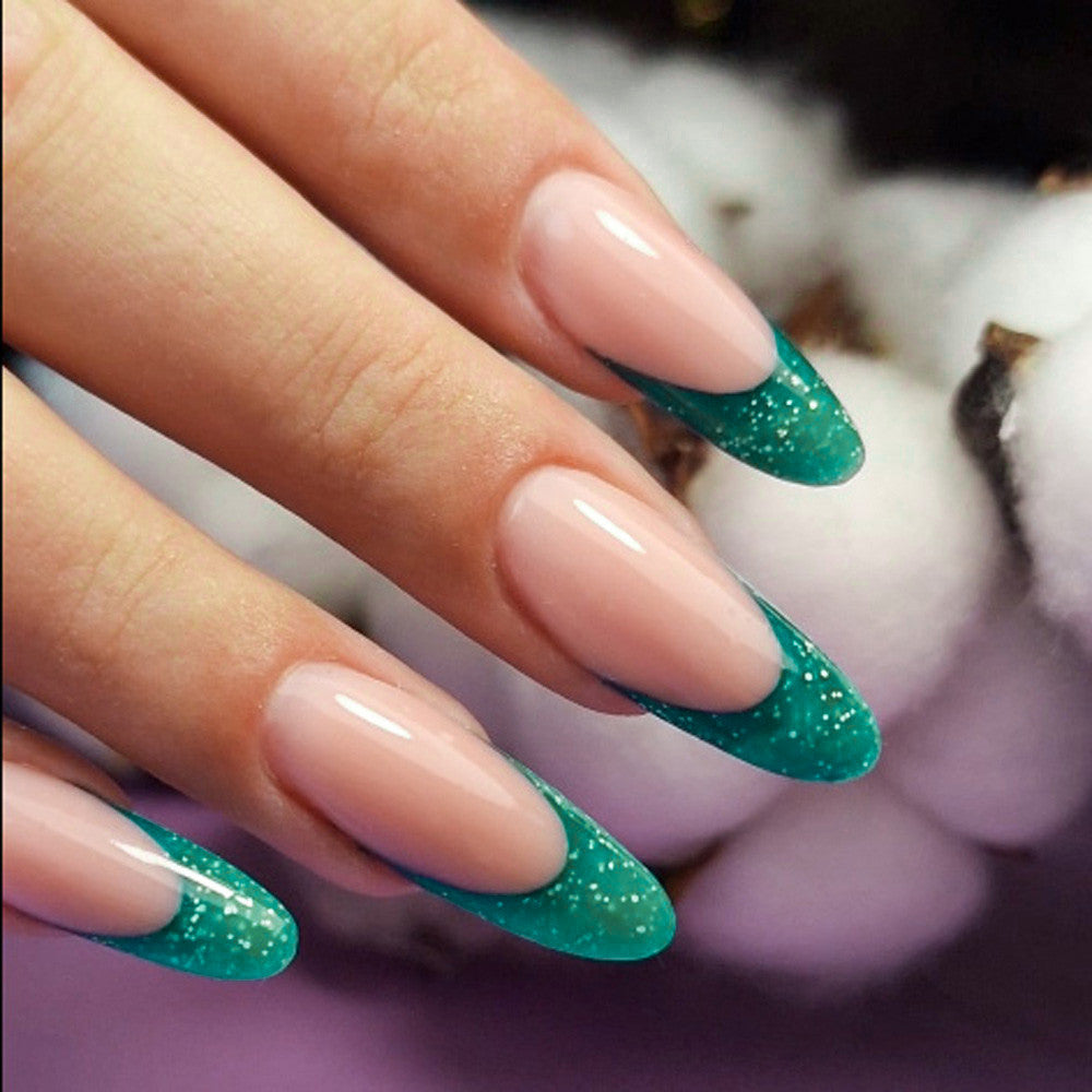Candy Nails - Candy Mint By Monika Szlòsarczyk